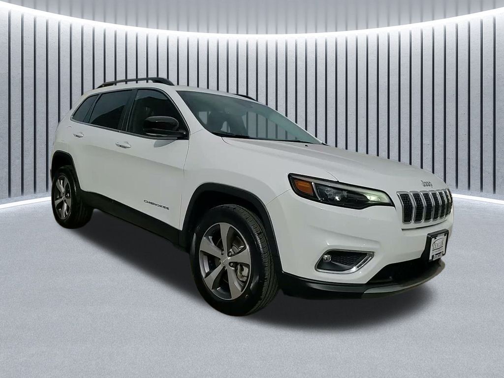 2022 JEEP Cherokee