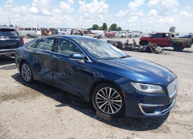 2017 LINCOLN MKZ