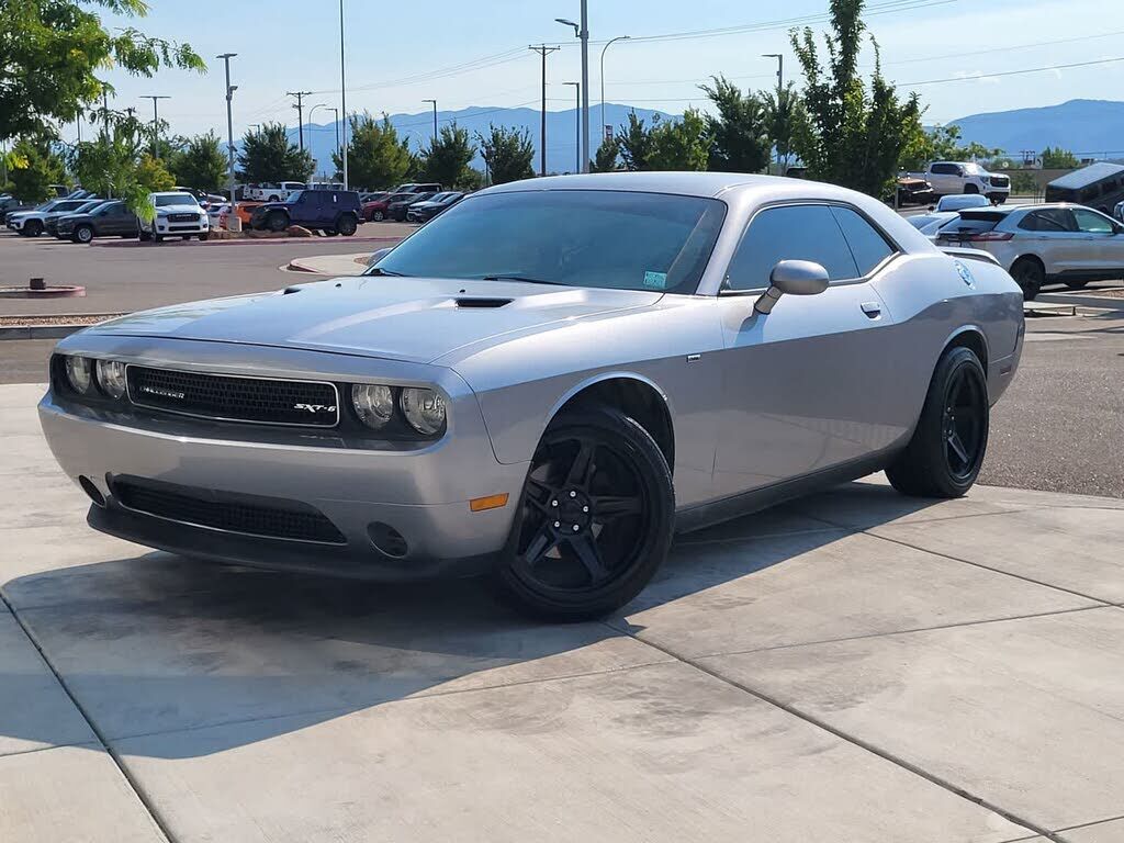2014 DODGE Challenger