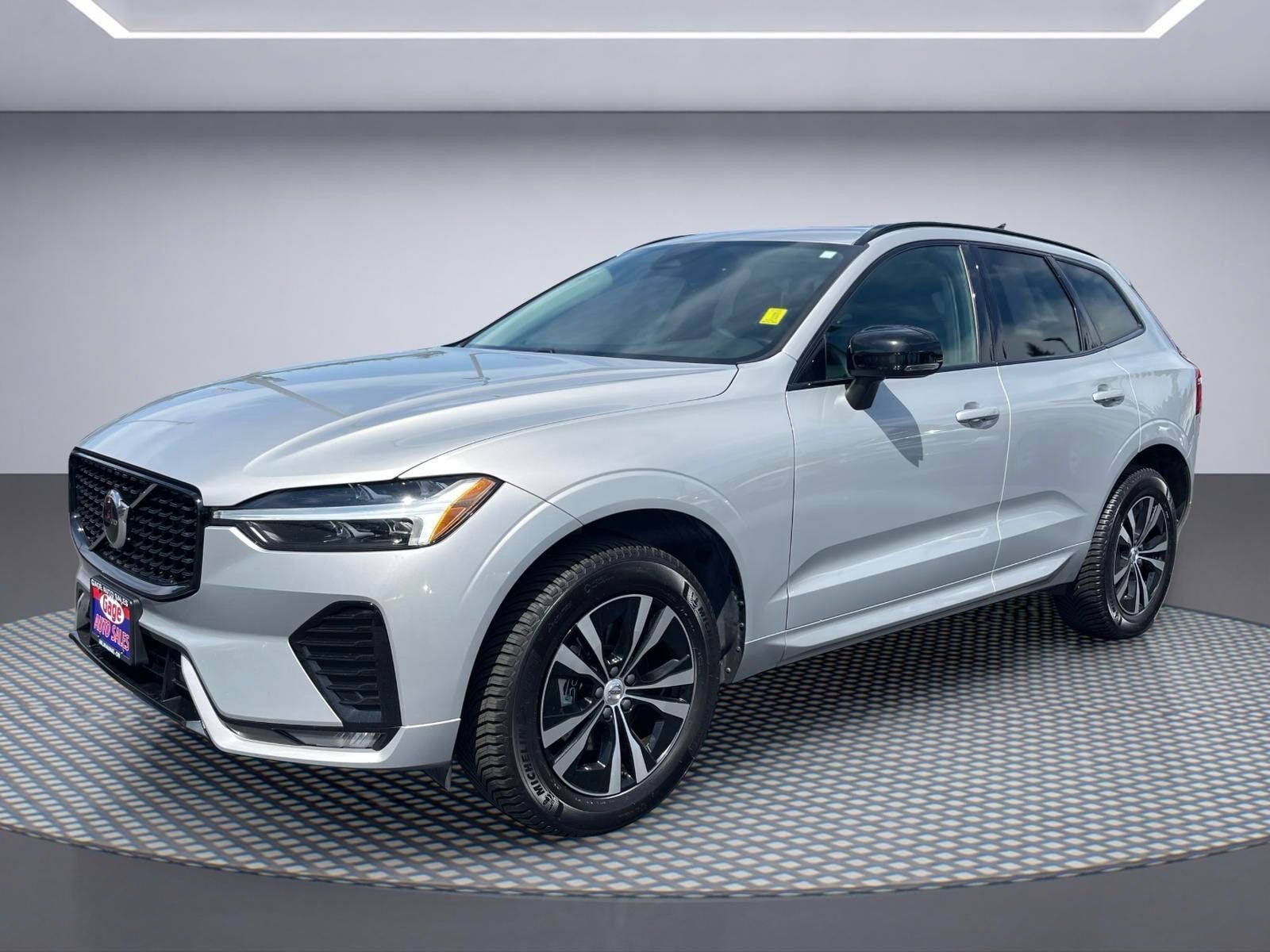 2024 VOLVO XC60