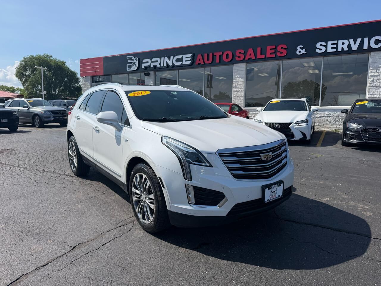 2017 CADILLAC XT5