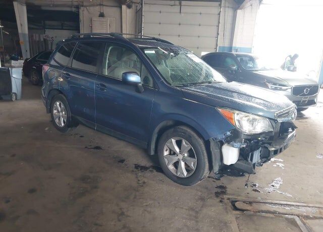 2015 SUBARU Forester