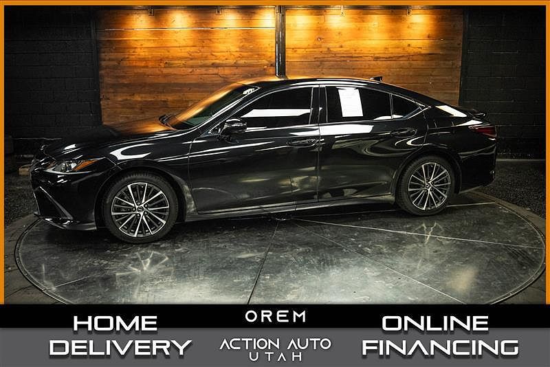 2023 LEXUS ES