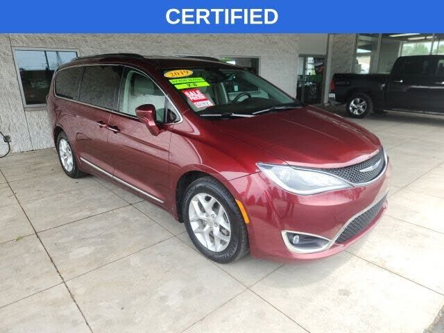 2019 CHRYSLER Pacifica