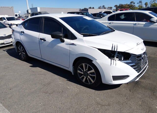 2024 NISSAN Versa