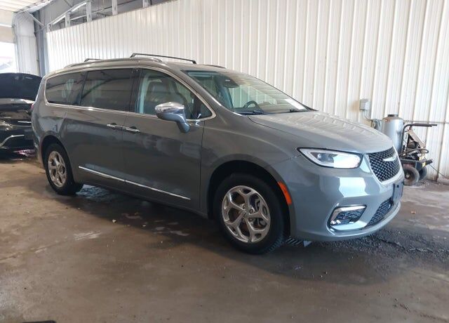 2021 CHRYSLER Pacifica