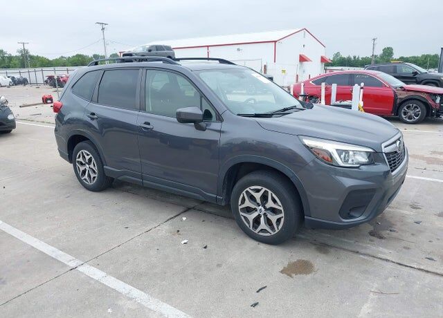 2020 SUBARU Forester