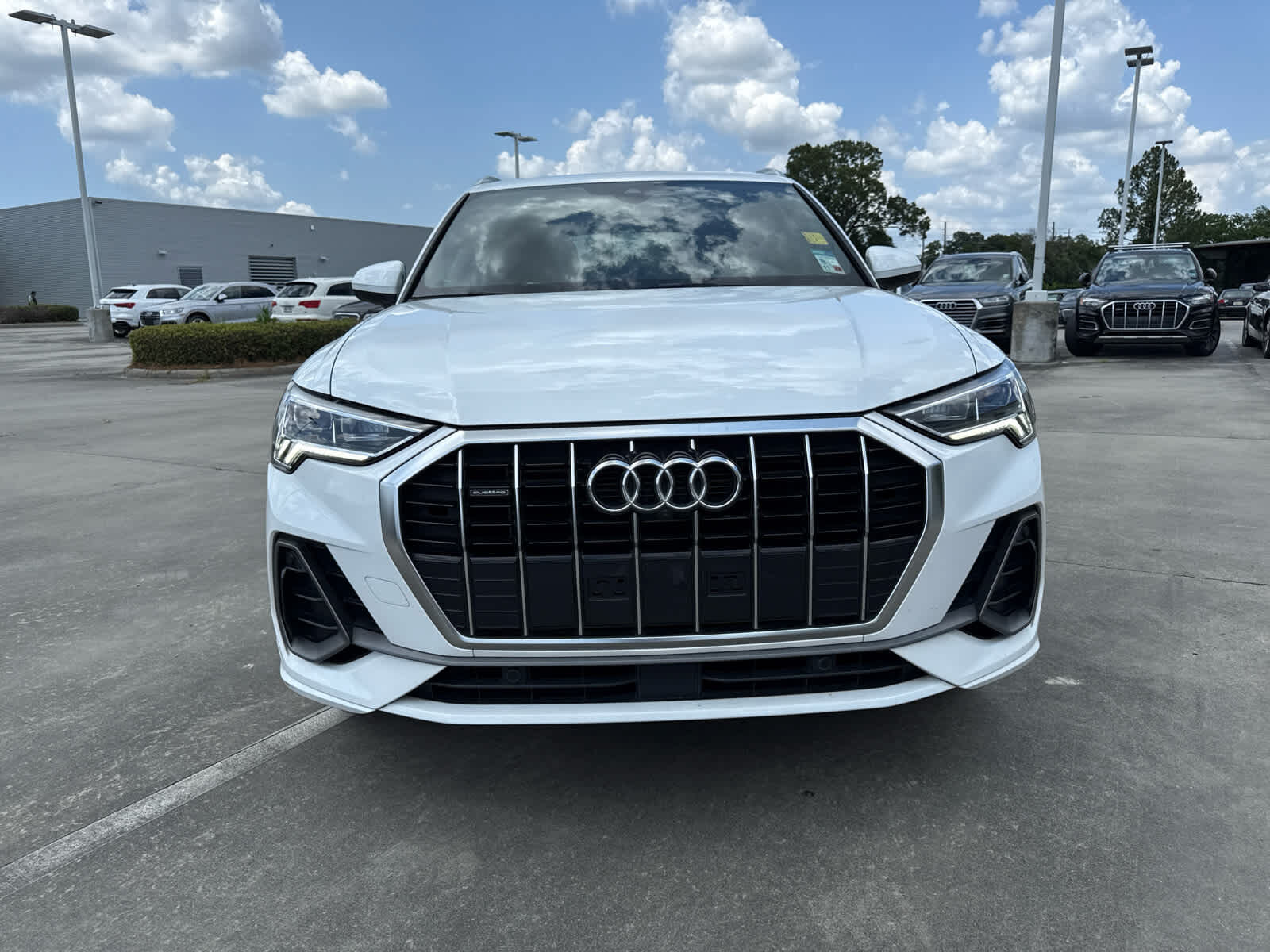 2022 Audi Q3