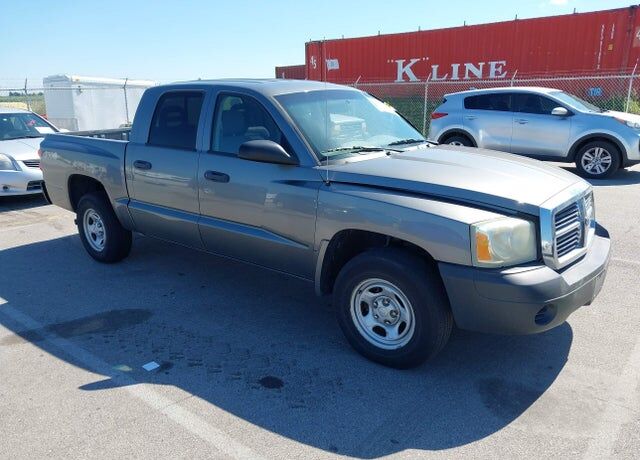 2006 DODGE Dakota