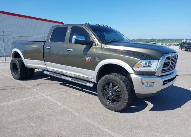 2012 DODGE Ram