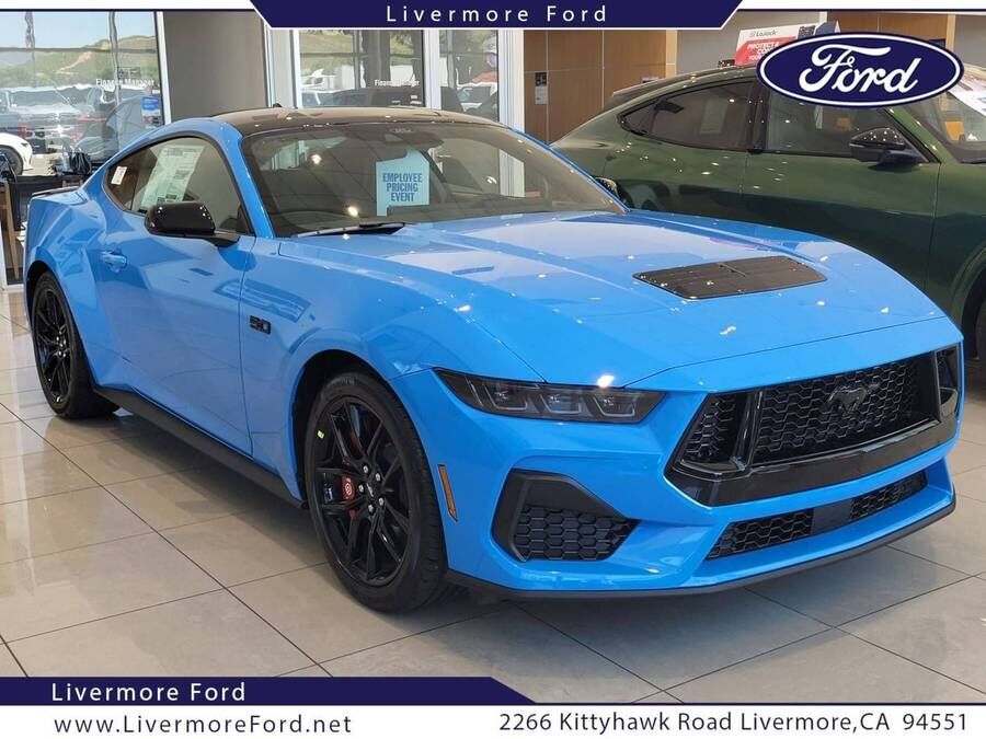 2026 FORD Mustang