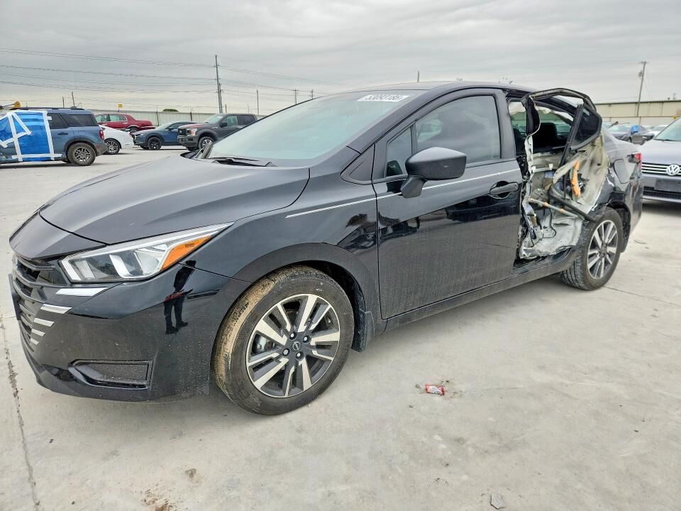 2024 NISSAN Versa
