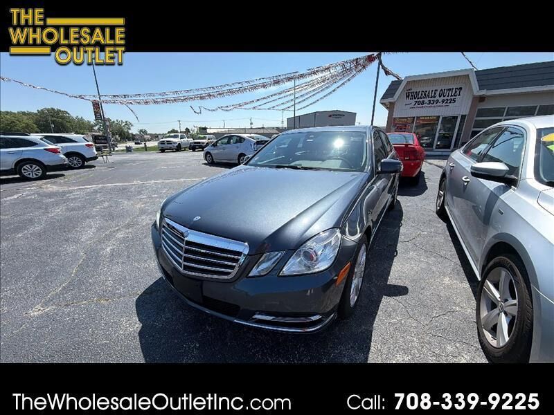 2013 MERCEDES-BENZ E-Class