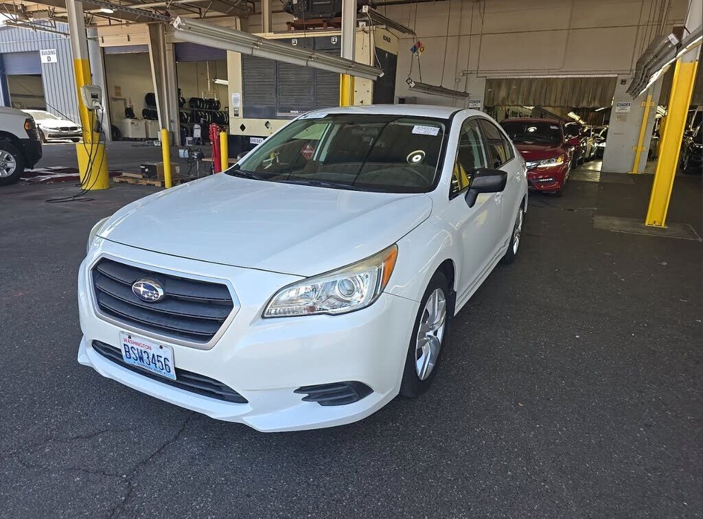 2016 SUBARU Legacy