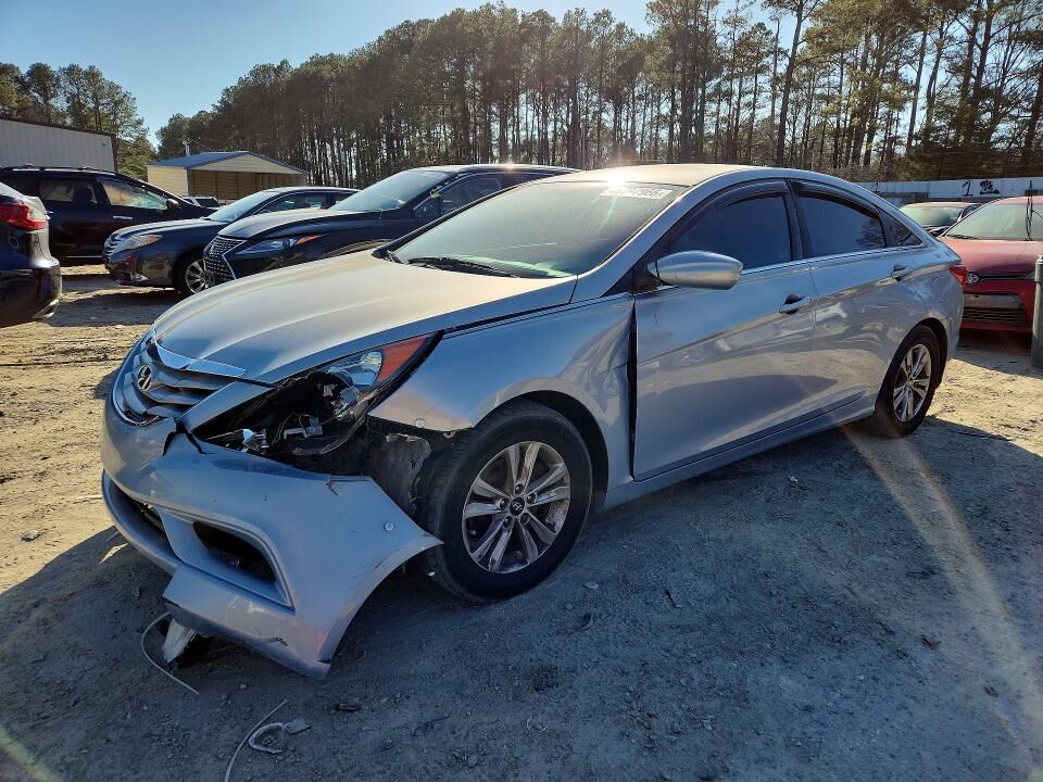 2013 HYUNDAI Sonata