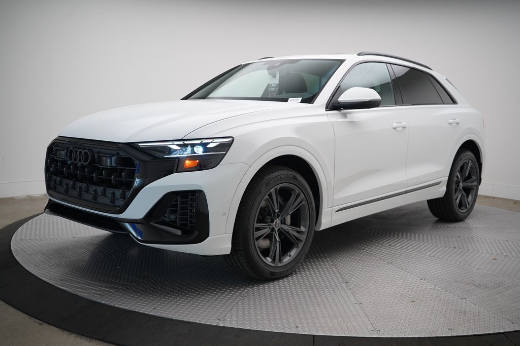 2026 AUDI Q8