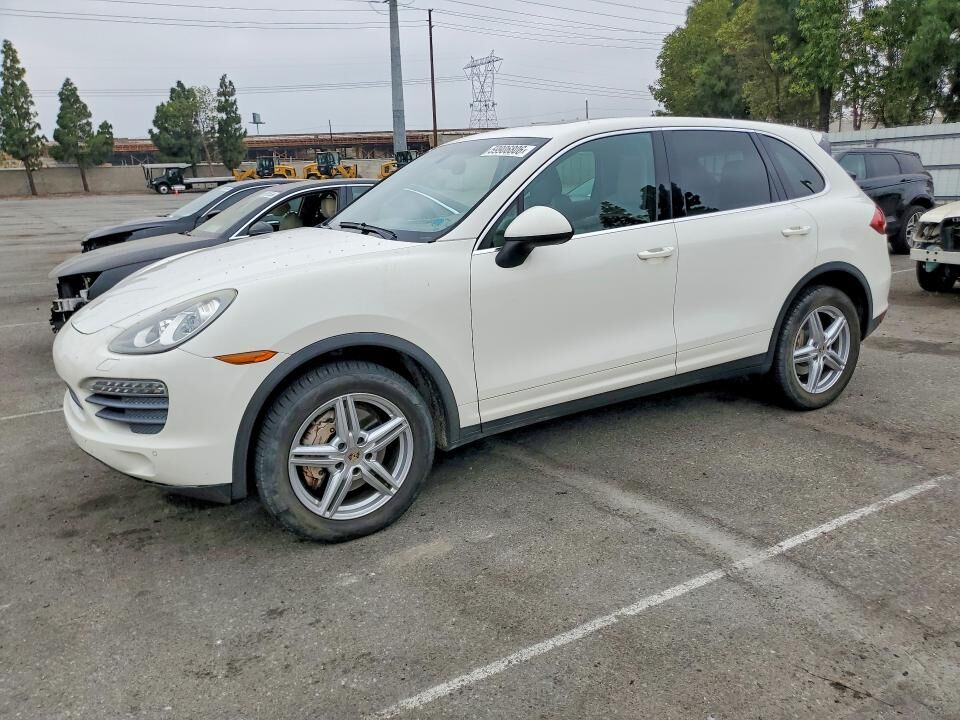 2012 PORSCHE Cayenne