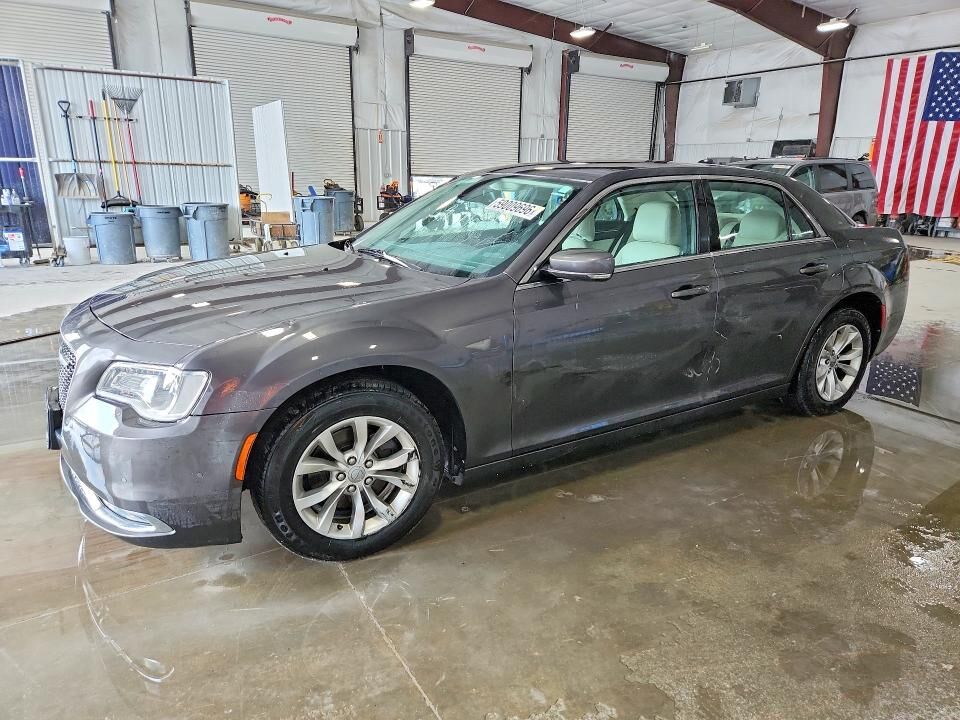 2015 CHRYSLER 300