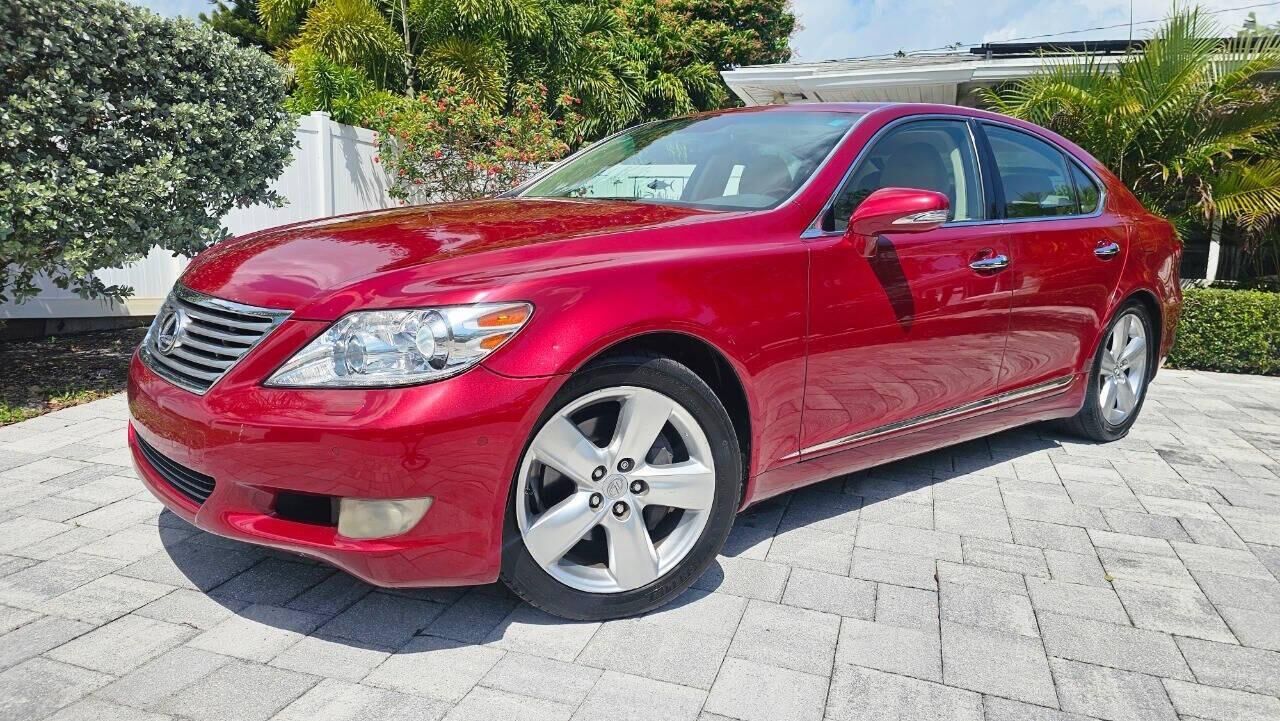 2011 LEXUS LS