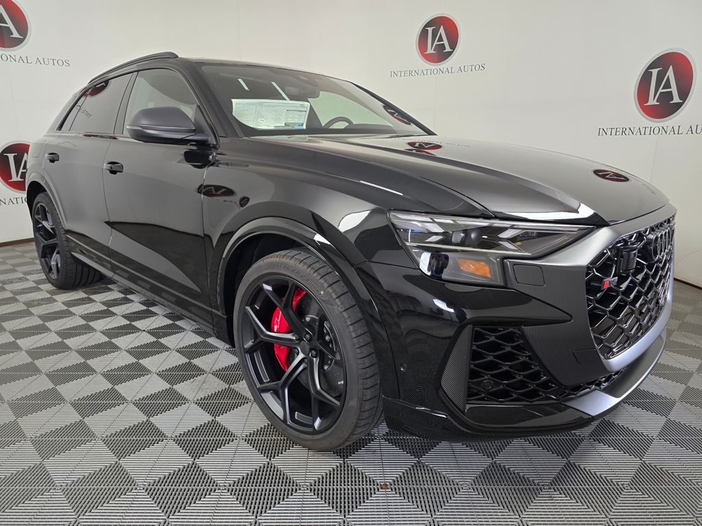 2026 AUDI RS Q8
