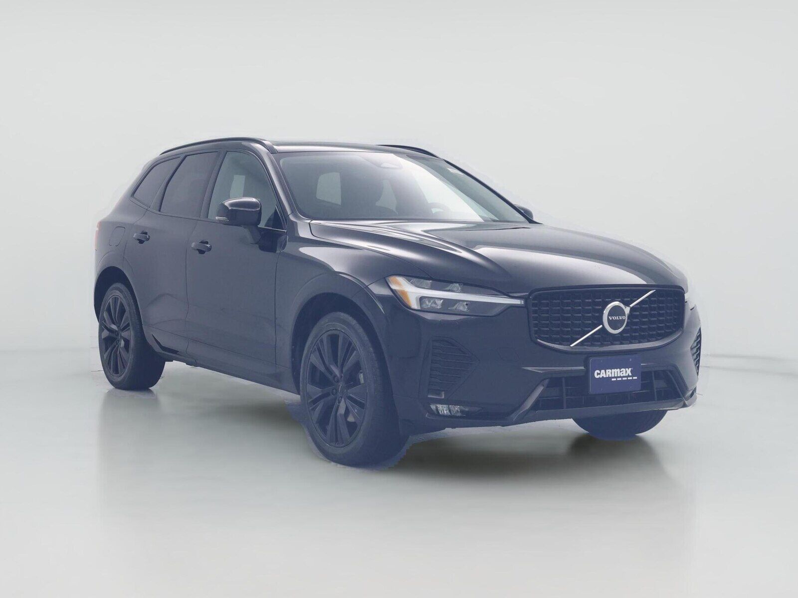 2023 VOLVO XC60