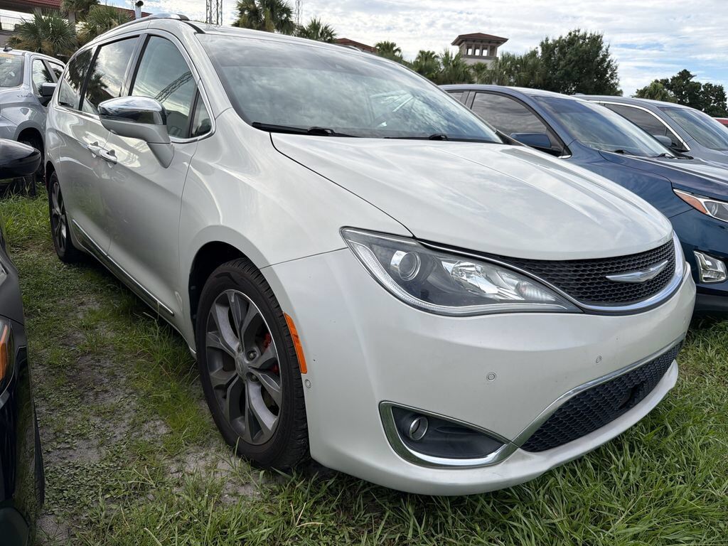 2017 CHRYSLER Pacifica