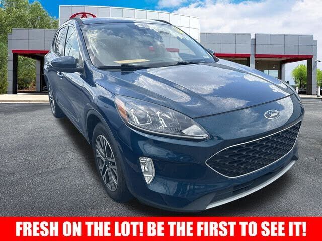 2020 FORD Escape