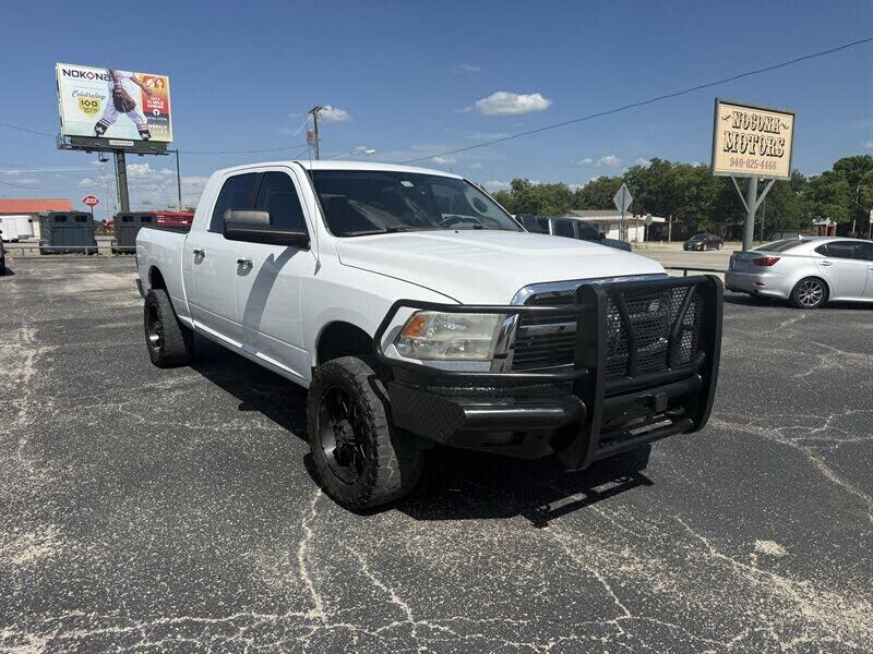 2012 DODGE Ram