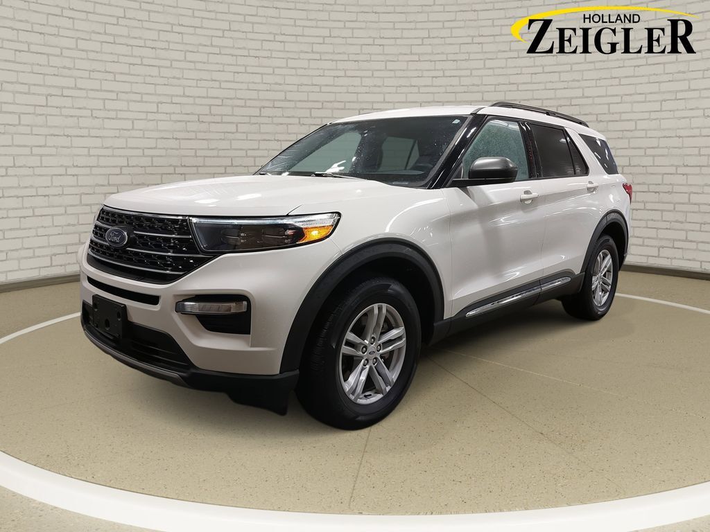 2022 FORD Explorer