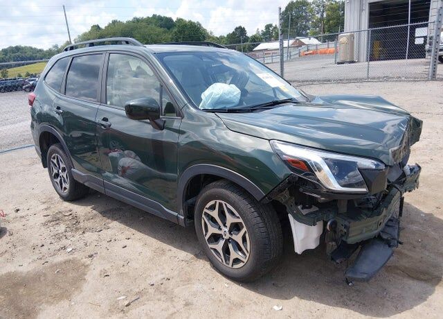 2022 SUBARU Forester