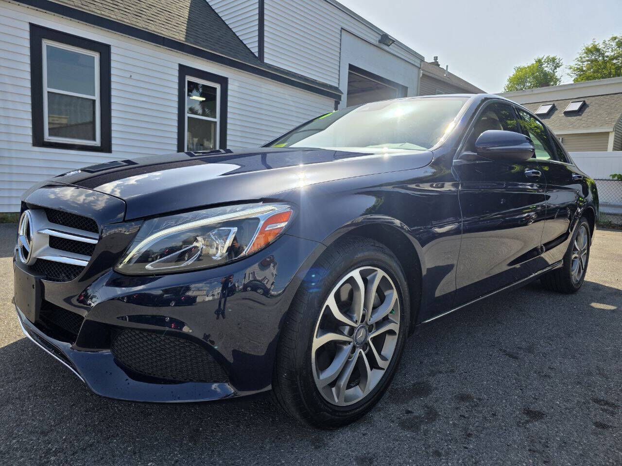 2016 MERCEDES-BENZ C-Class