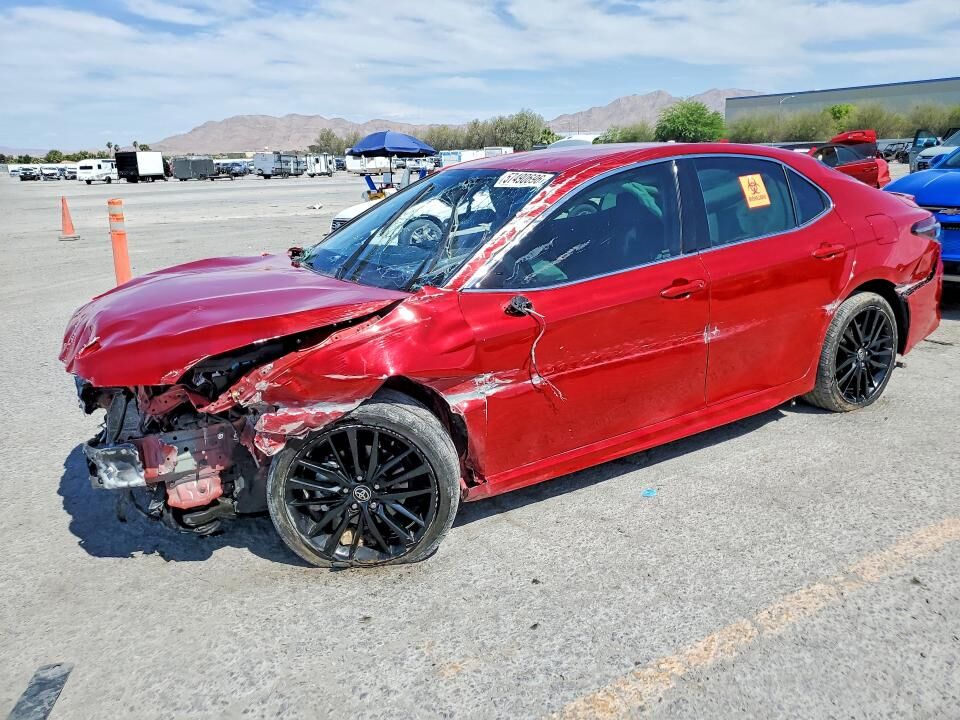 2021 TOYOTA Camry