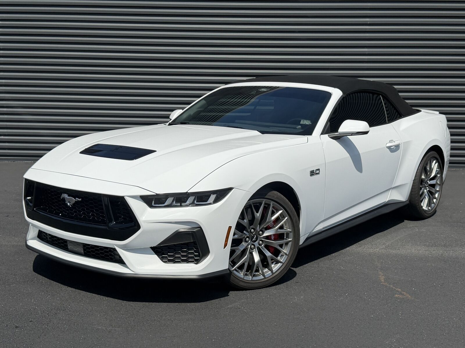 2024 FORD Mustang