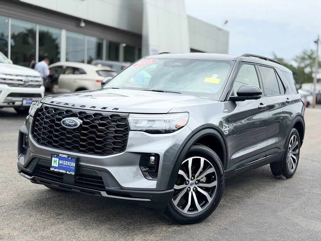 2025 FORD Explorer