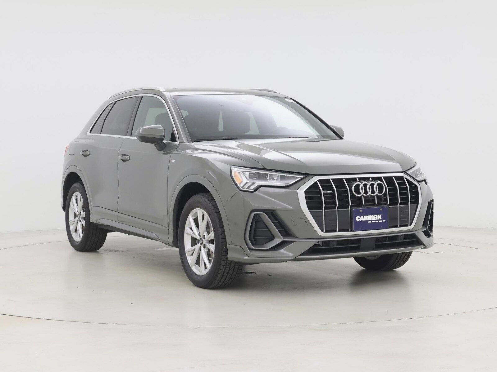 2023 Audi Q3