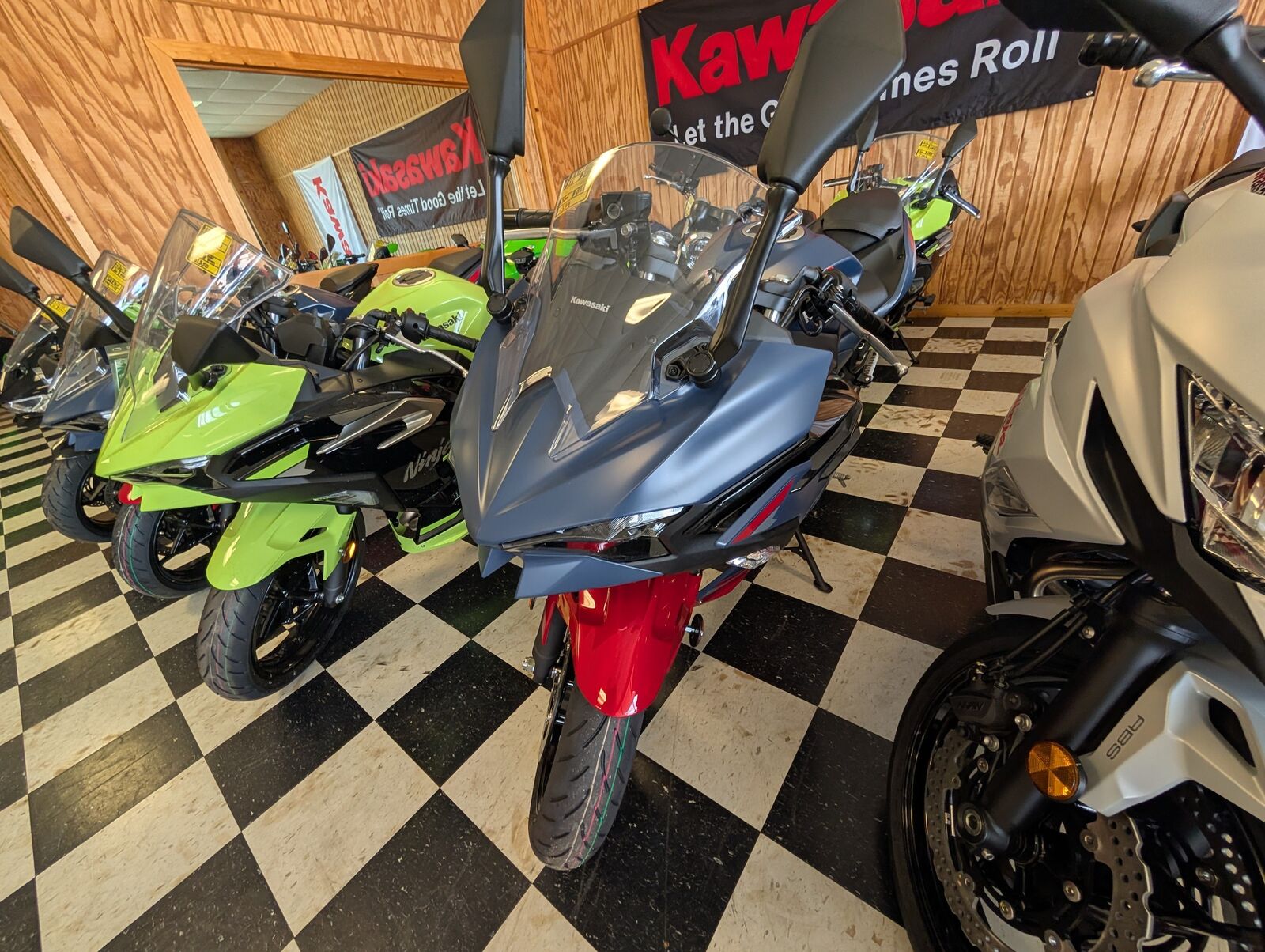 2026 KAWASAKI Ninja