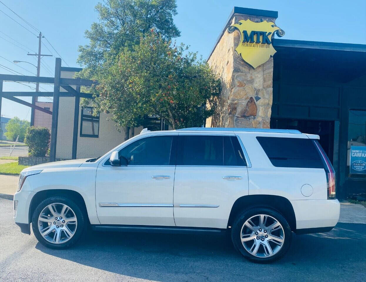 2015 CADILLAC Escalade