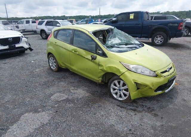 2012 FORD Fiesta