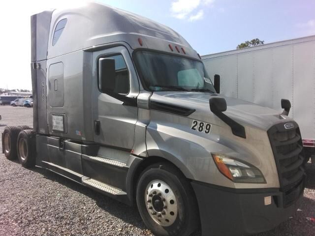 2019 FREIGHTLINER New Cascadia 126" Sleepercab