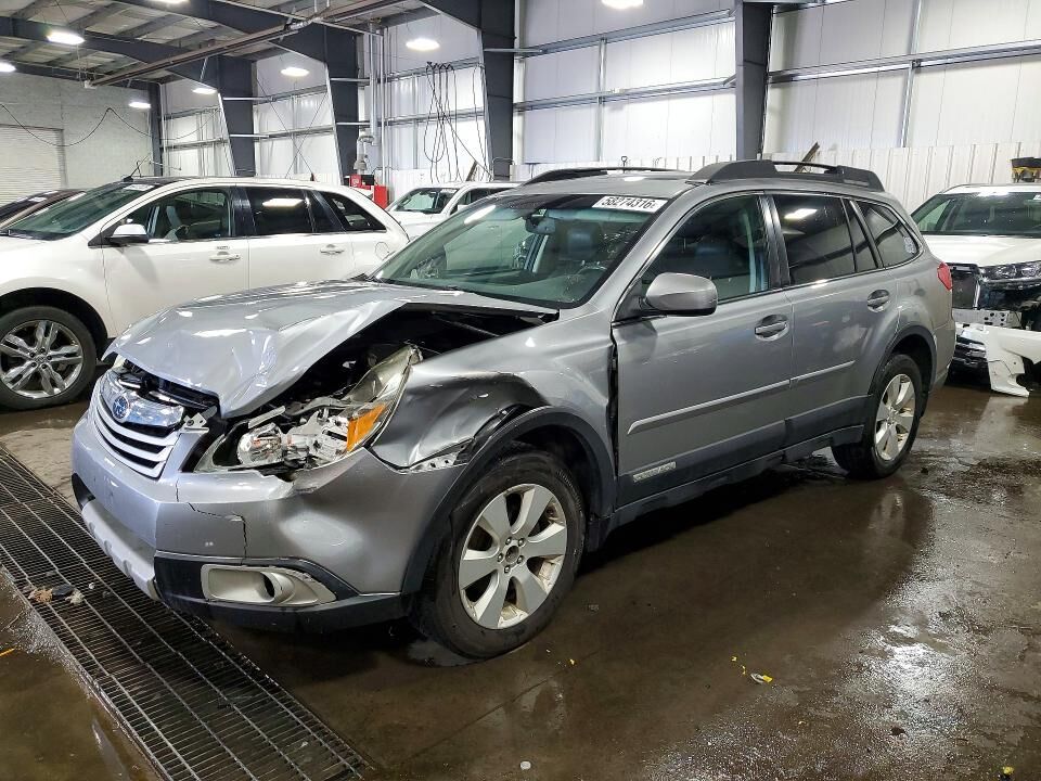2011 SUBARU Outback