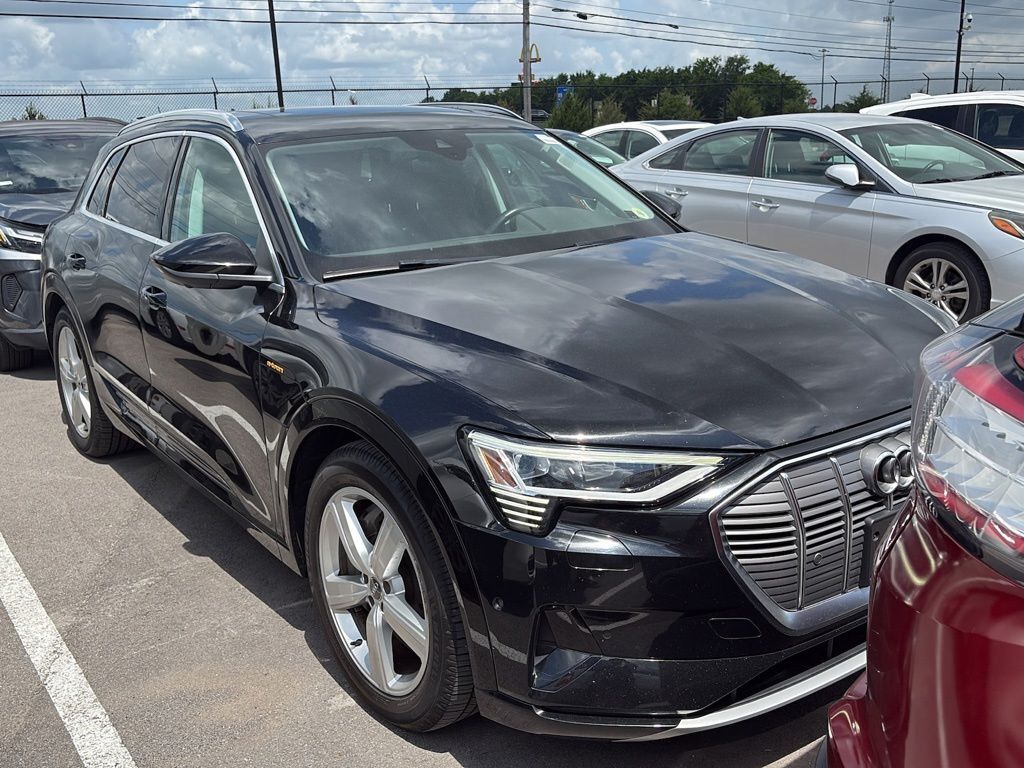 2019 Audi e-tron
