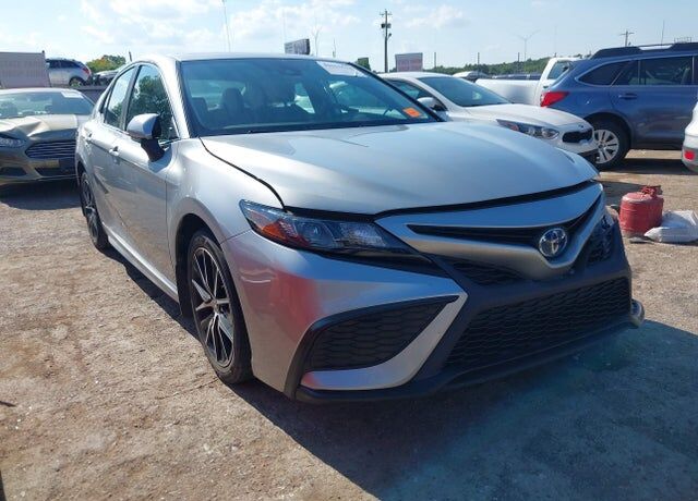 2024 TOYOTA Camry