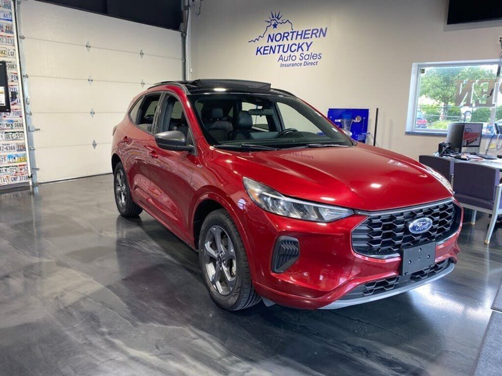 2023 FORD Escape