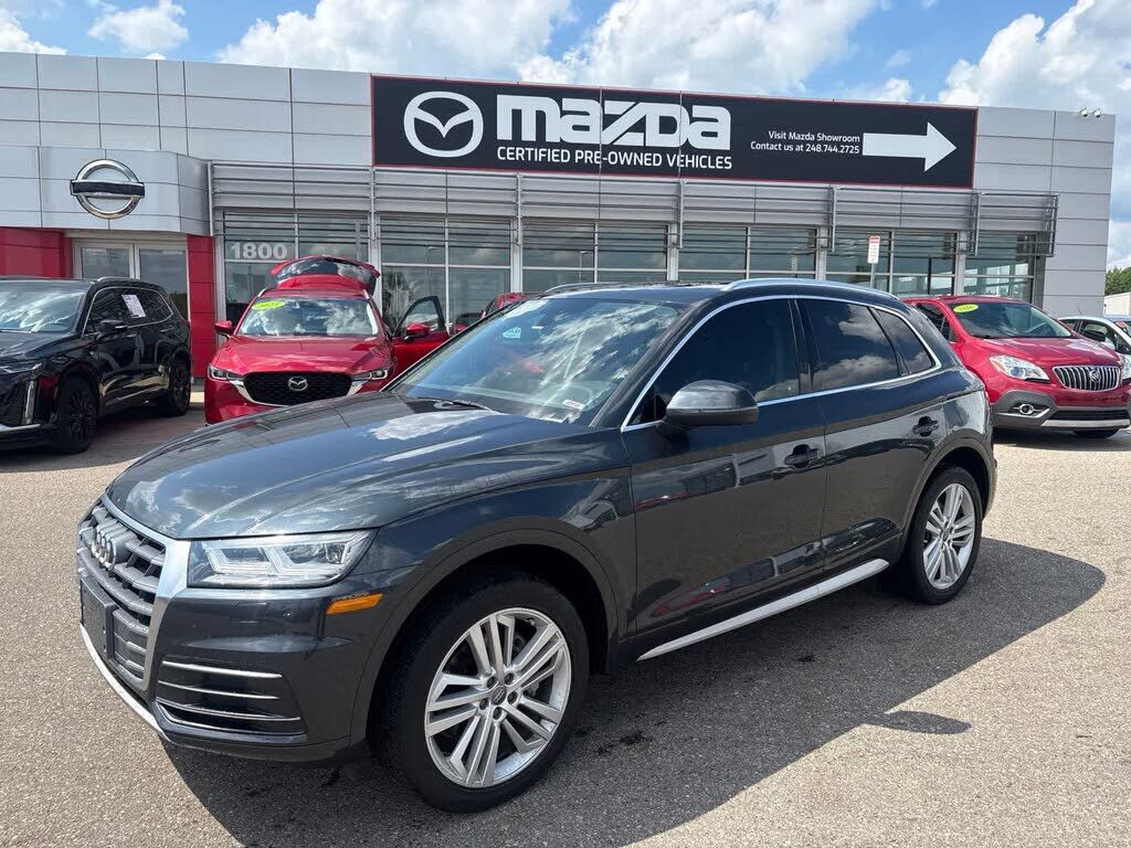 2018 AUDI Q5