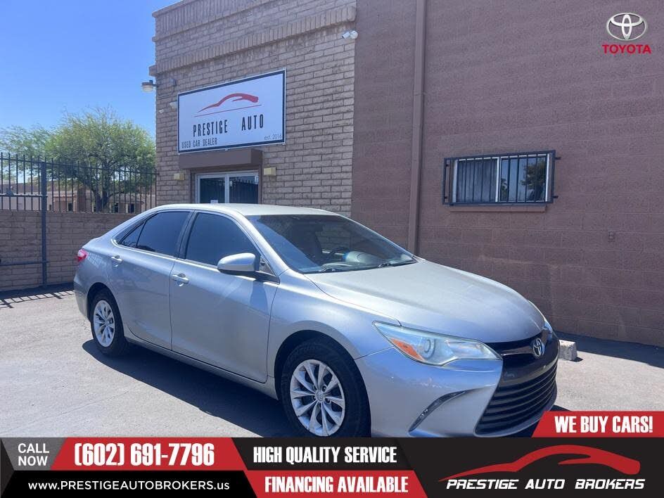 2016 TOYOTA Camry