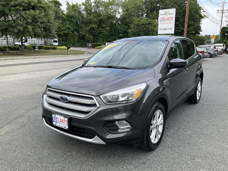 2017 FORD Escape
