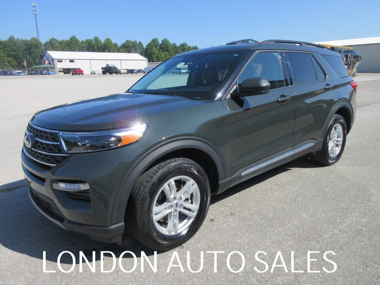 2024 FORD Explorer