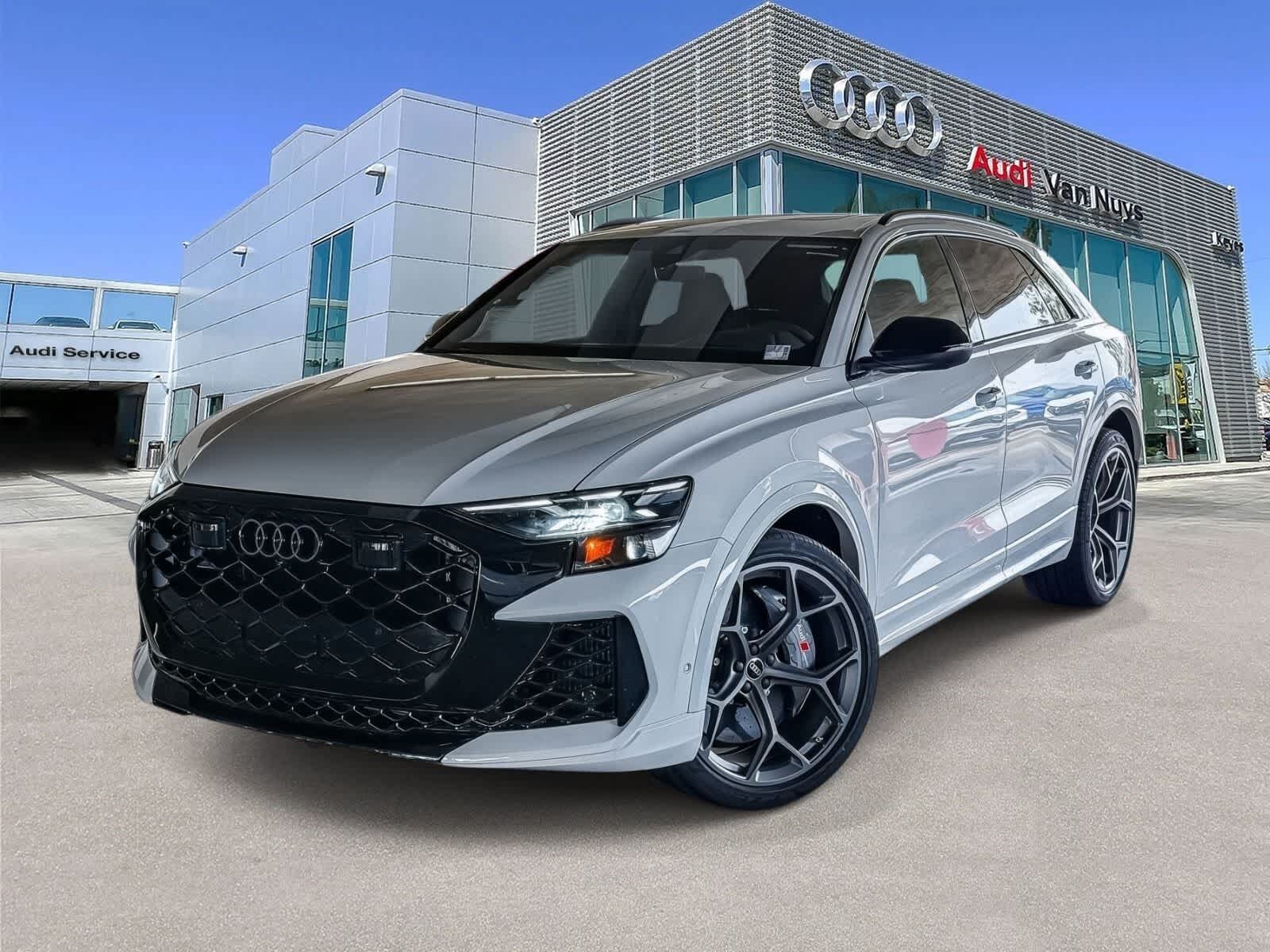 2026 AUDI RS Q8