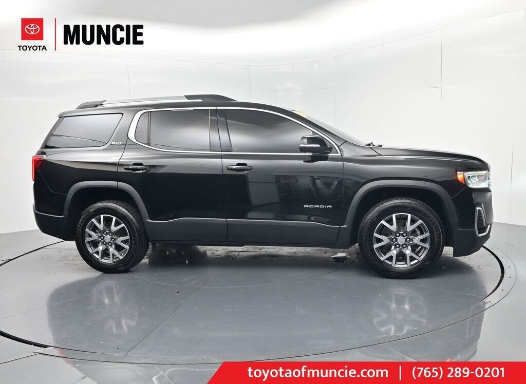 2023 GMC Acadia