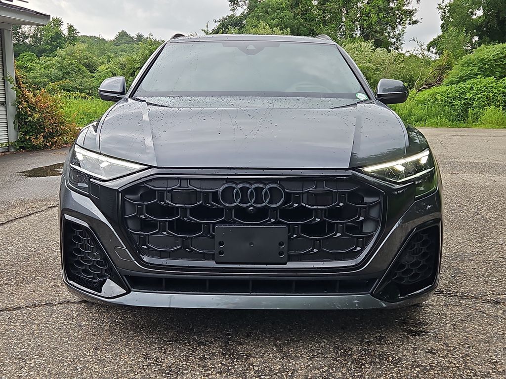 2026 Audi Q8